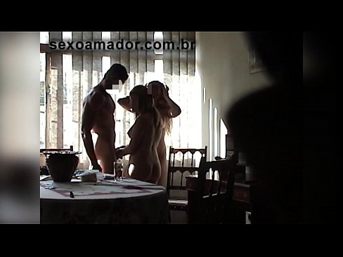 ❤️ Сэкс-сябры запрашаюць мужчыну-гіганта і ўтрох з ім ️ Жорсткае порна у порна be.xlxxporno.ru ❌❤